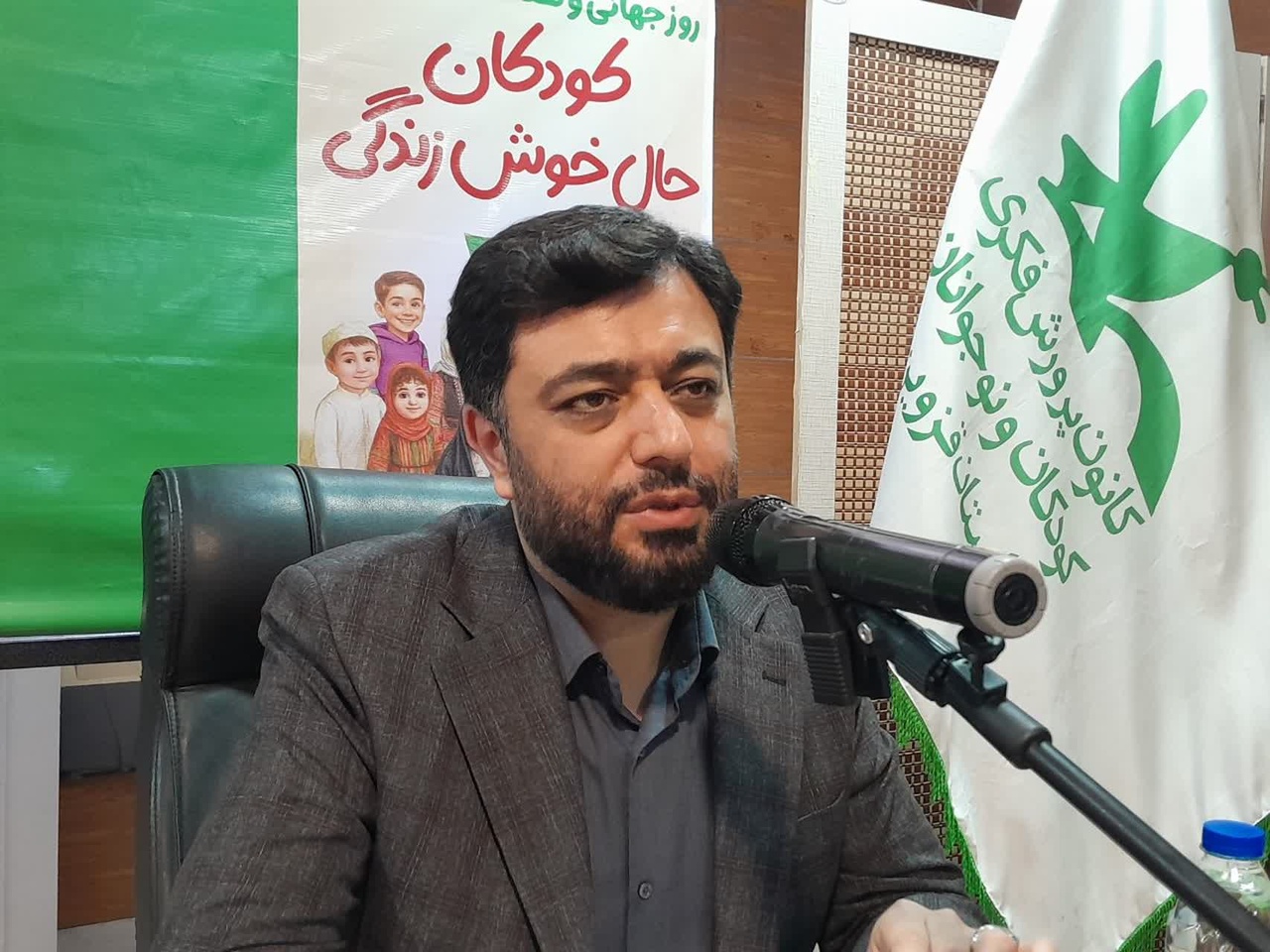 کتاب و کتاب‌خوانی محور اصلی فعالیت‌های کانون است