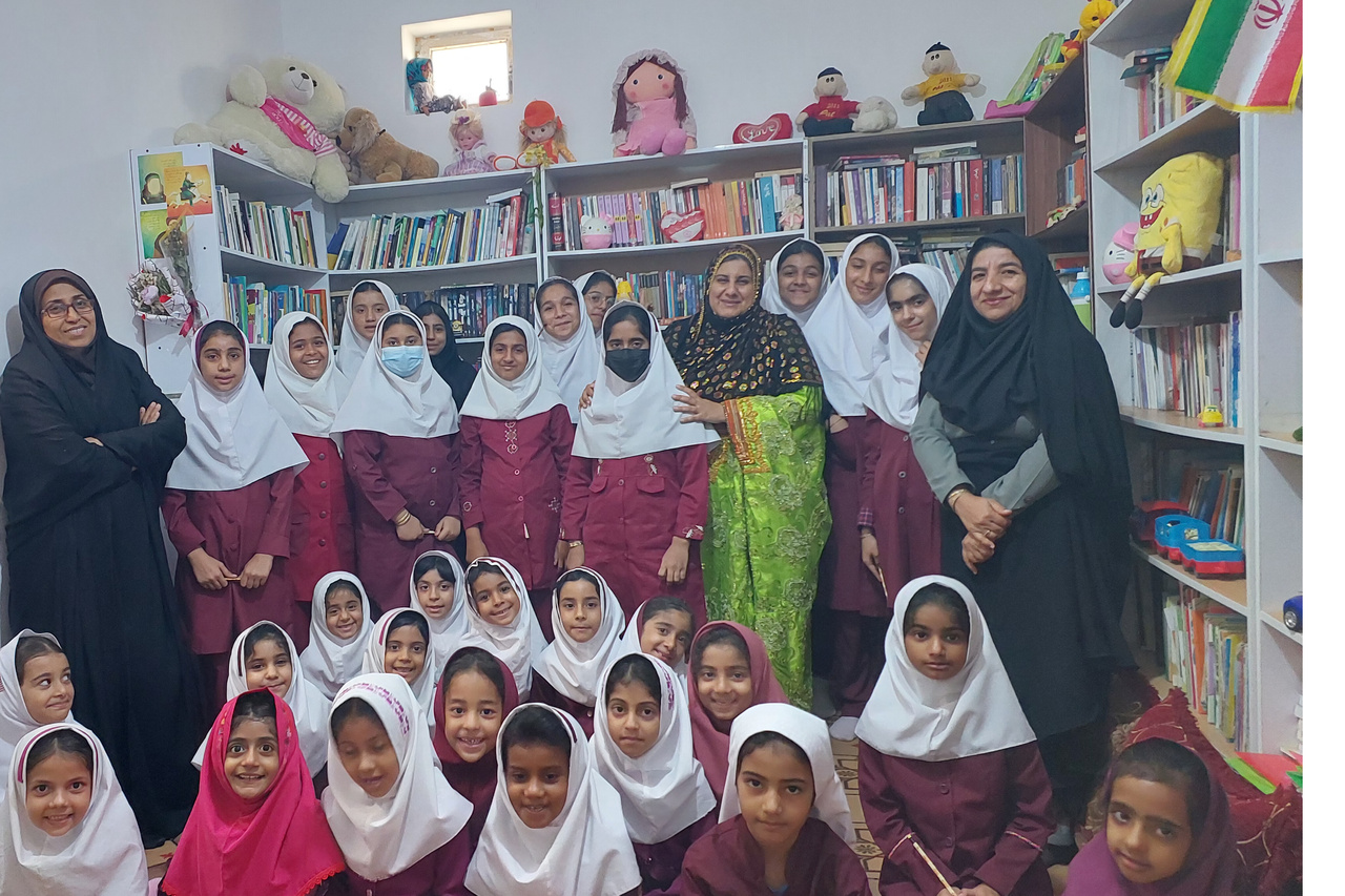 «کلودنگ کتاب» با «گلستان خوانی» میزبان کودکان هرمزگانی بود