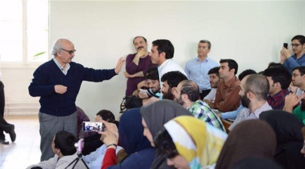 در ستایش چراغ و آینه