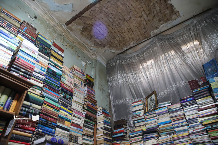 زیر زمین کتاب‌ها در قلب تهران