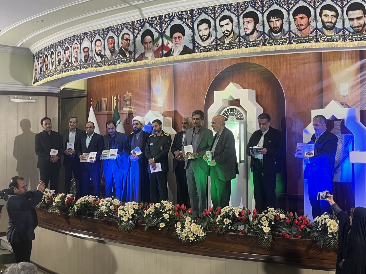 ۲ کتاب‌ در کرمان رونمایی شد