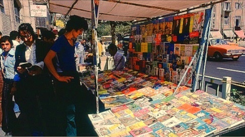 نمایشگاه خیابانی کتاب