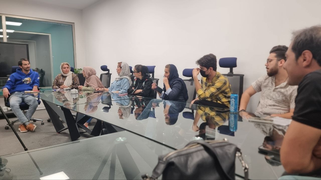 کتاب «چرا تا به حال این‌ها را کسی به من نگفته بود؟» بررسی شد