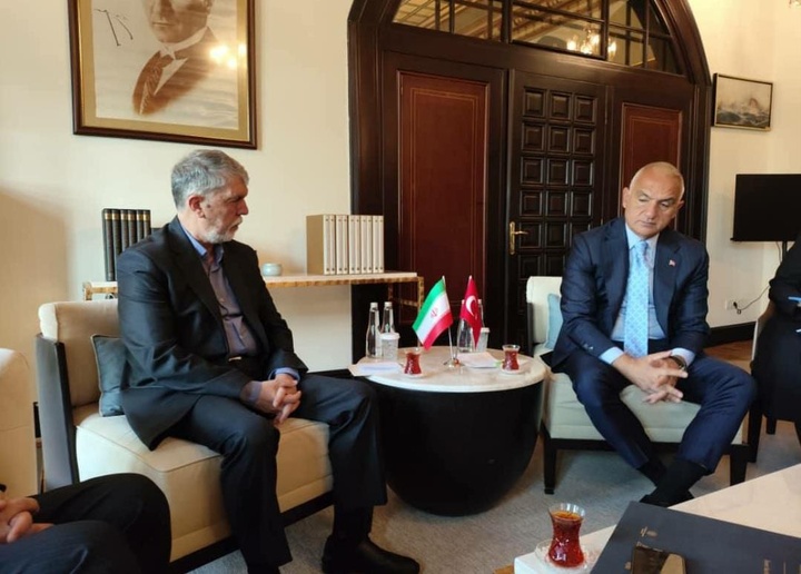 خوی و قونیه فرصت قابل‌توجهی برای میراث فرهنگیِ ایران و ترکیه دارند