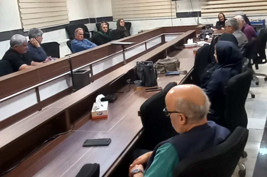 نشست انجمن داستان نویسان استان مرکزی در اراک برگزار شد