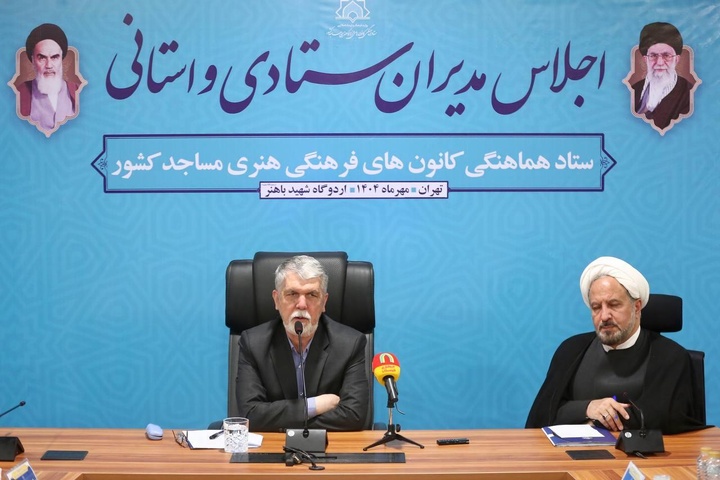 باید به مردمی‌سازی منابع کتابخانه‌ها فکر کنیم