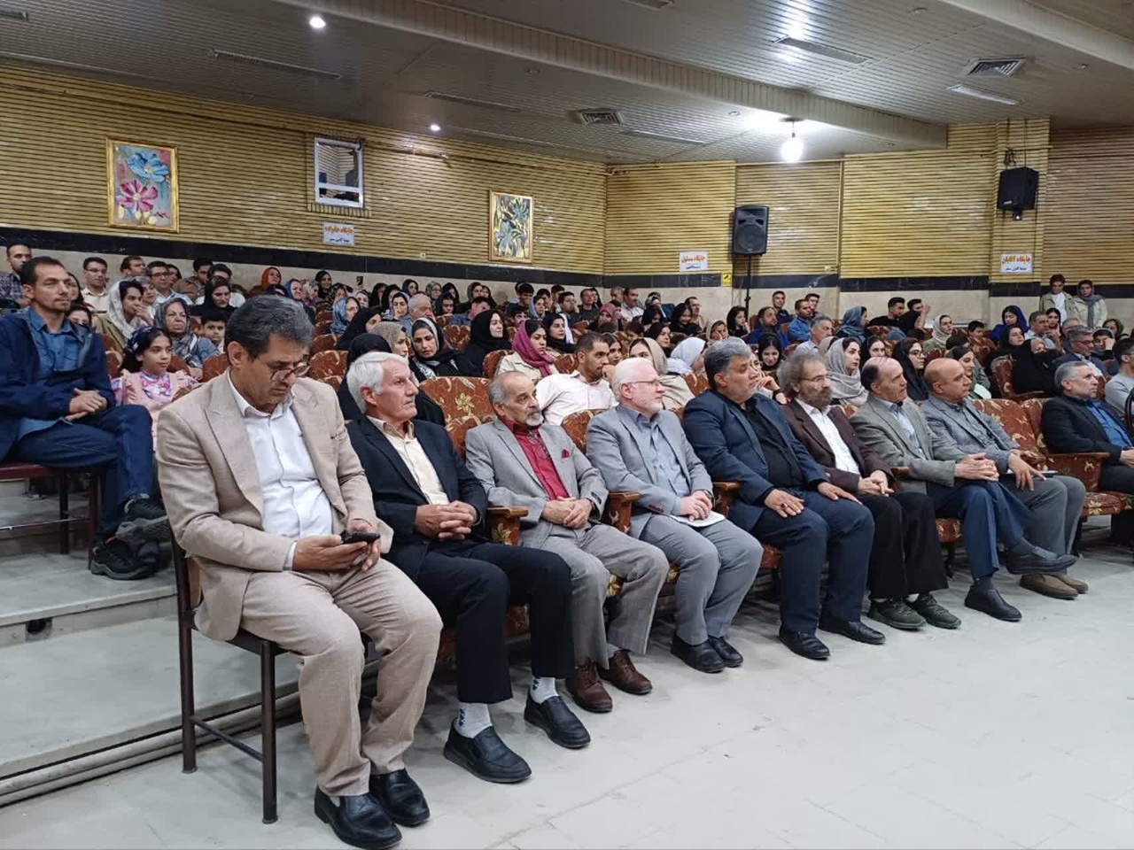 محفل حافظخوانی در سنقروکلیایی برگزار شد