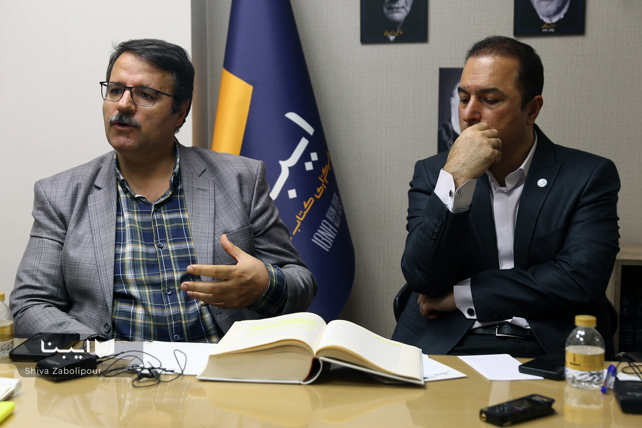 سایه و روشن کارنامه میرزا کوچک خان