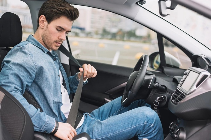 رانندگان قانون‌مدار چرا همواره استعلام آنلاین می‌گیرند؟ (روانشناسی حس کنترل)