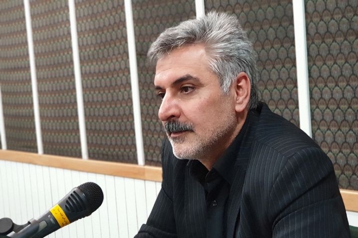 شعر یک رویداد فرهنگی است