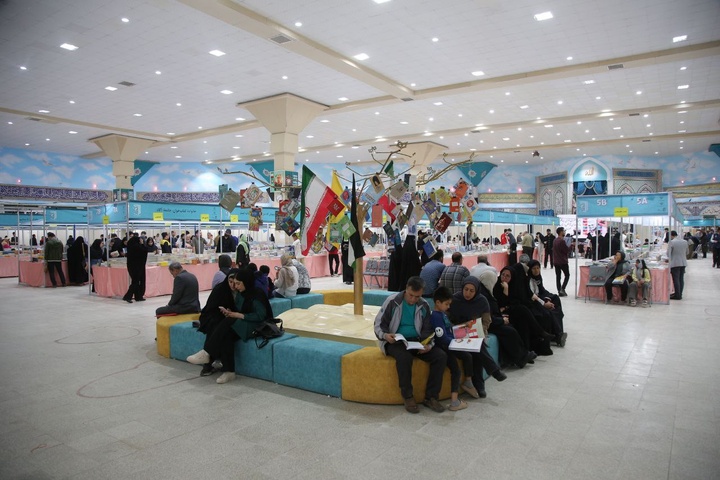 فرهنگ کتاب در خراسان شمالی زنده است/ غرفه‌های کودک و ادبیات مقاومت در صدر پربازدیدها