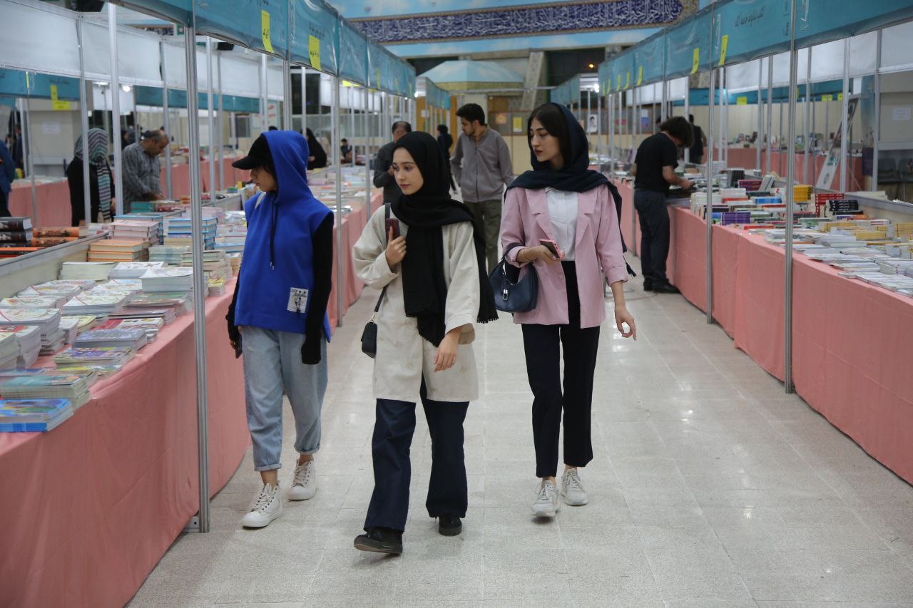 فرهنگ کتاب در خراسان شمالی زنده است/ غرفههای کودک و ادبیات مقاومت در صدر پربازدیدها