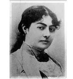 جدال قدیم و جدید در آینه زندگی دختری از دربار ناصری