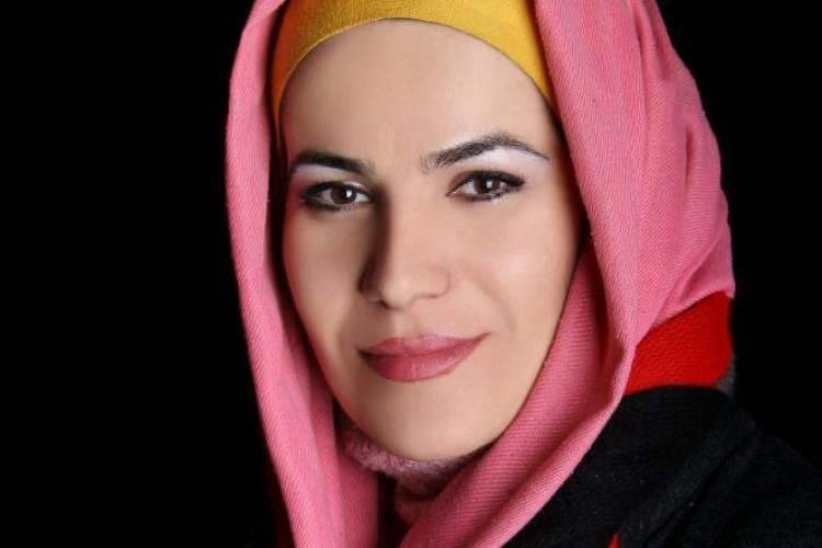 هایکوی کُردی؛ ظرفیتی برای بیان دغدغه‌های انسانی/ جهان زنانه را با هایکو روایت می‌کنم