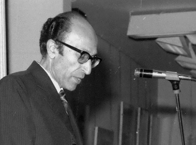 ابوالقاسم حالت جانشین عبید زاکانی بود