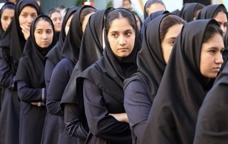 محرومیت ۱۴ ساله مدارس از کتابدار!