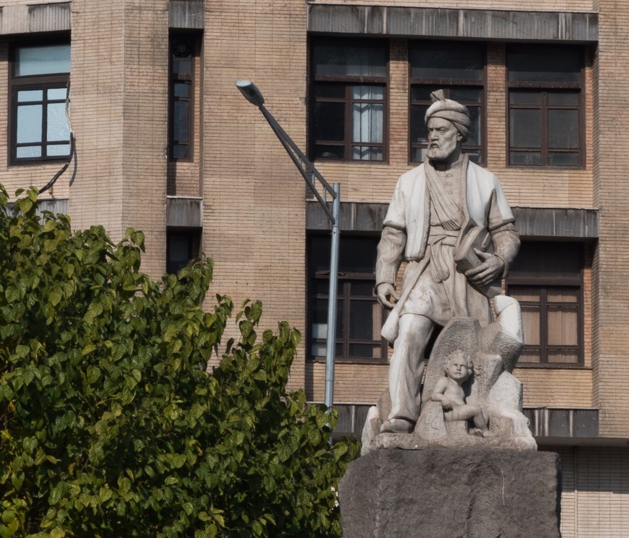 ایرانیترین کتاب جهان ایرانیترین کتاب جهان