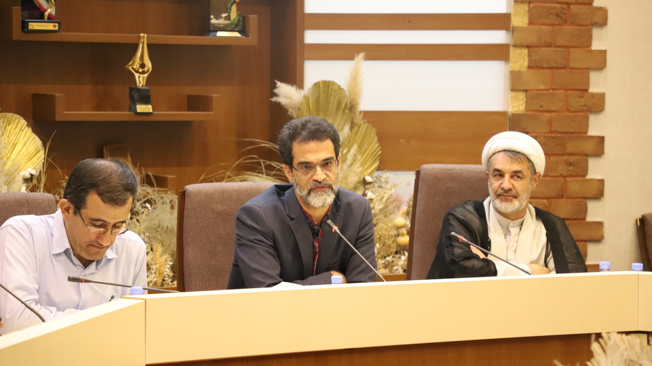 تاریخ شفاهی قابلیت آن را دارد که در فرم‌های متنوع ارائه شود