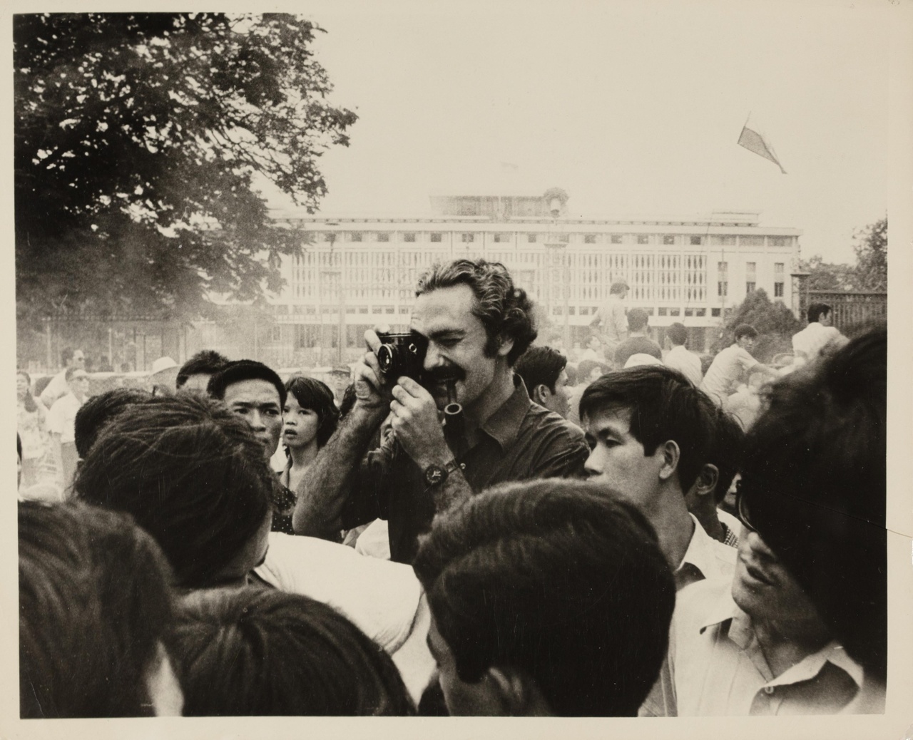 ژورنالیستی که مرگ را به سخره کشاند