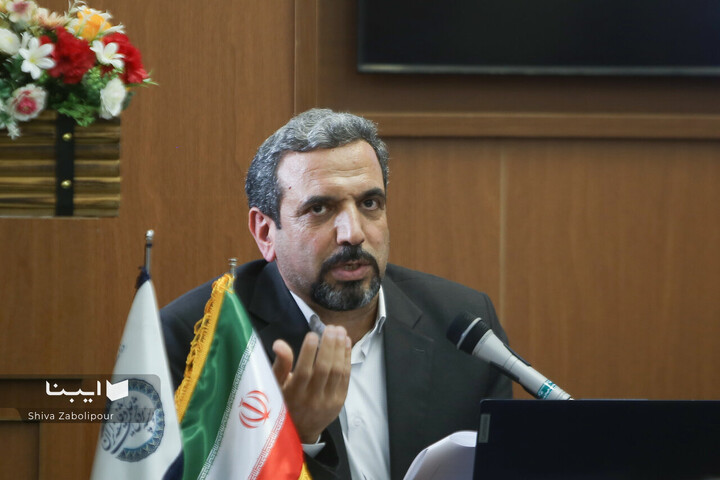 چرا به باور‌هایمان باور داریم؟