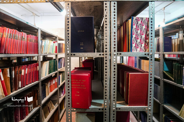 «نیم‌قرن حکمت، نیم‌قرن فلسفه»