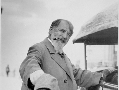 جست‌وجوی معنا در جهانی لرزان