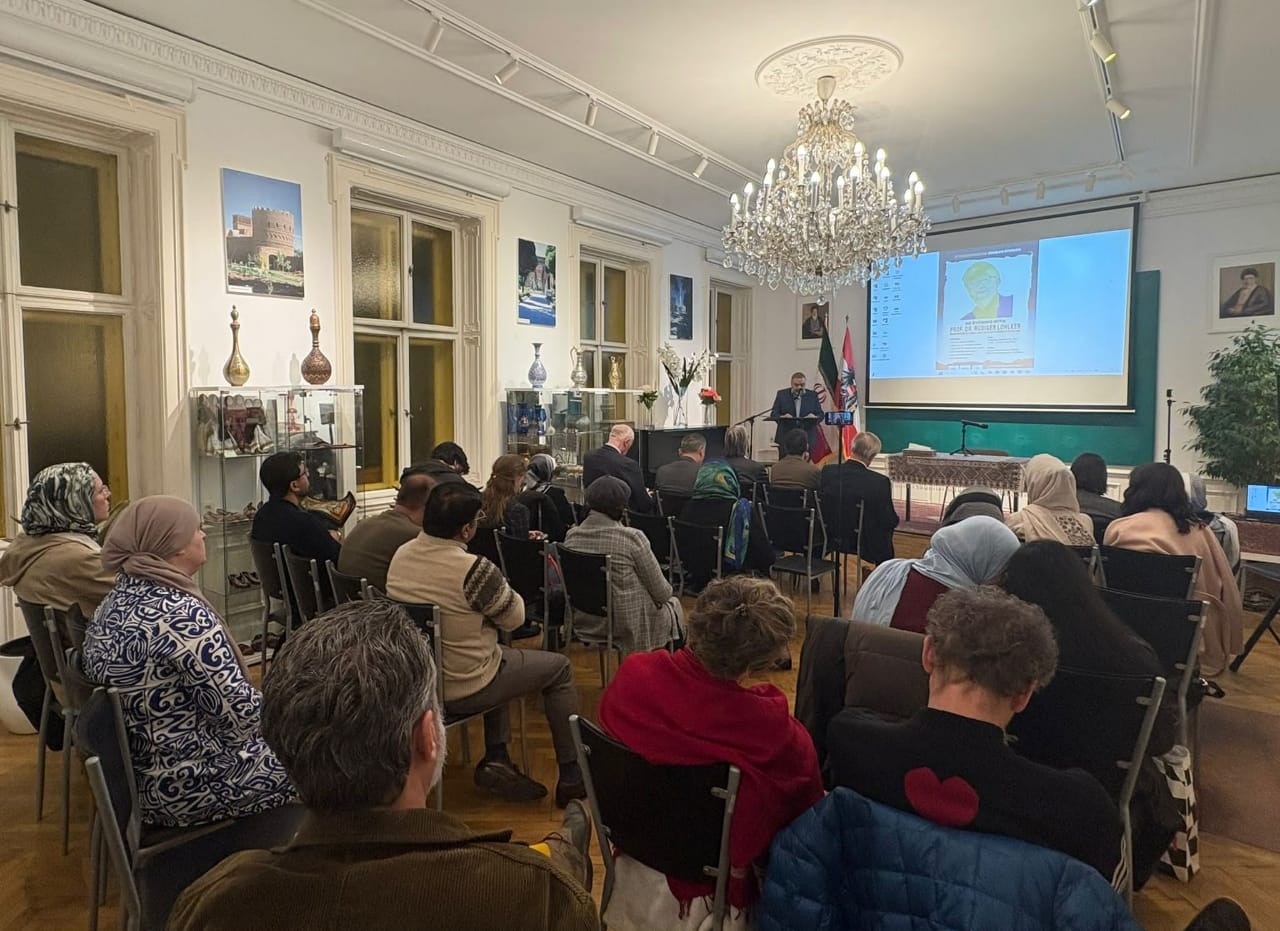 ایرانشناسی پلی برای دیپلماسی فرهنگی و درک تمدنی