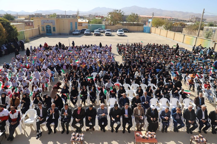 «ملابداغ» میزبان دومین کاروان دوستی با کتاب در همدان شد