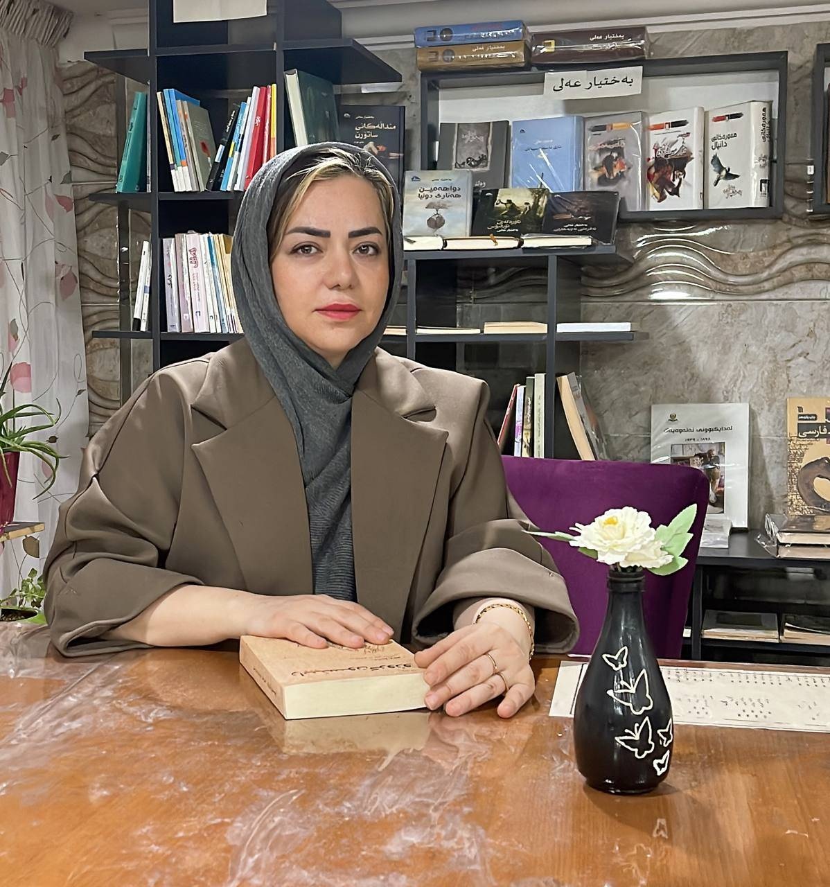 تهران صورت کتابی ندارد