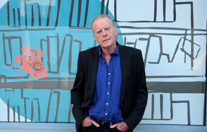 هنر ژان تولی در نشان دادن پیچیدگی روان انسان است