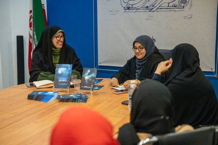 برای فضاسازی‌های «فرشته‌ها هرگز نمی‌میرند» به تماشای مستندهای جنگ نشستم