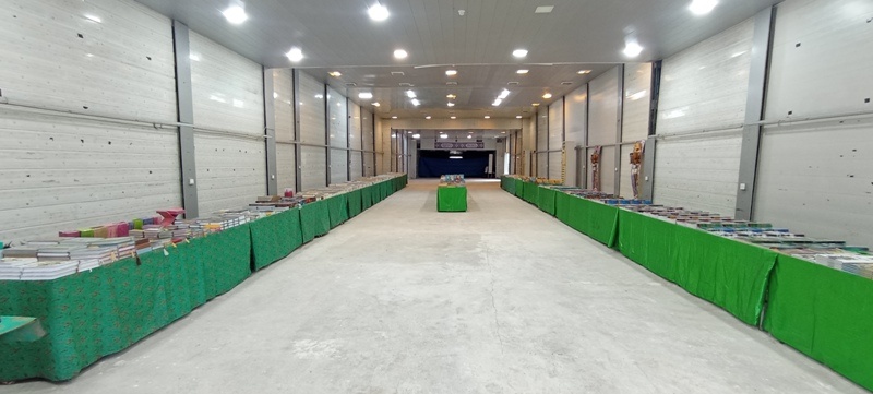 نمایشگاه کتاب در گرگان گشایش یافت/ رویدادی فرهنگی به مناسبت هفته کتاب