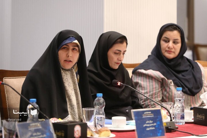 نشست هم‌اندیشی دبیرکل نهاد با اساتید علم اطلاعات و دانش‌شناسی دانشگاه‌های تهران