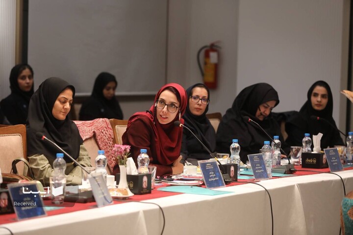 نشست هم‌اندیشی دبیرکل نهاد با اساتید علم اطلاعات و دانش‌شناسی دانشگاه‌های تهران