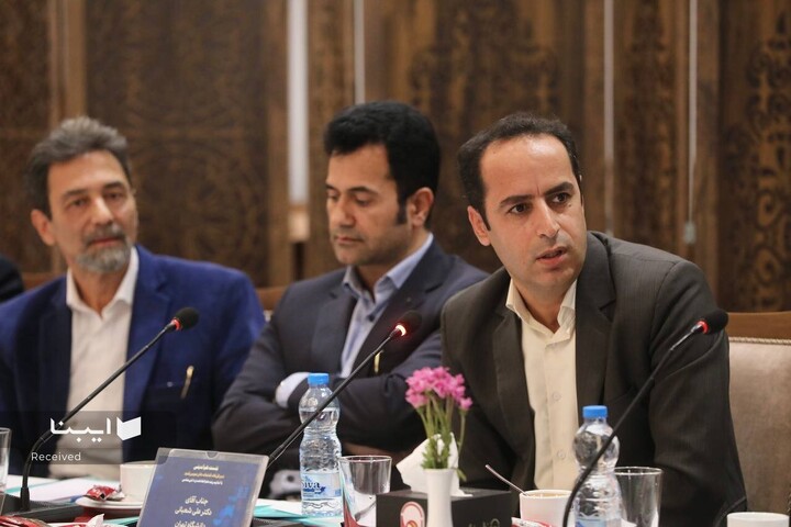 نشست هم‌اندیشی دبیرکل نهاد با اساتید علم اطلاعات و دانش‌شناسی دانشگاه‌های تهران