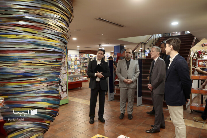 بازید سفیر نروژ از شهرکتاب مرکزی