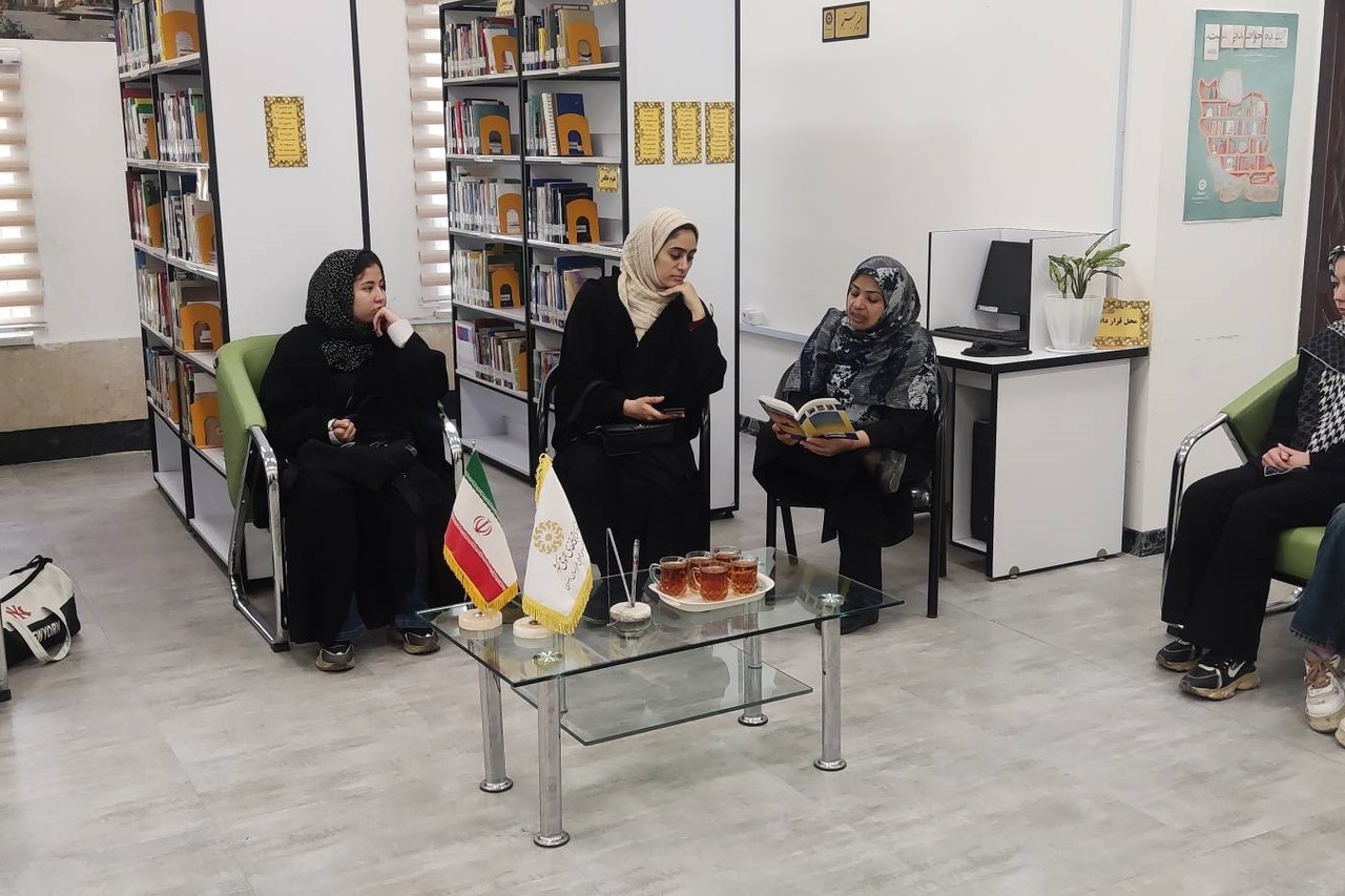 تقدیر مسئولان تربتحیدریه از سیدجعفر علمداران/ تشکیل شورای مشورتی کتاب در کاشمر