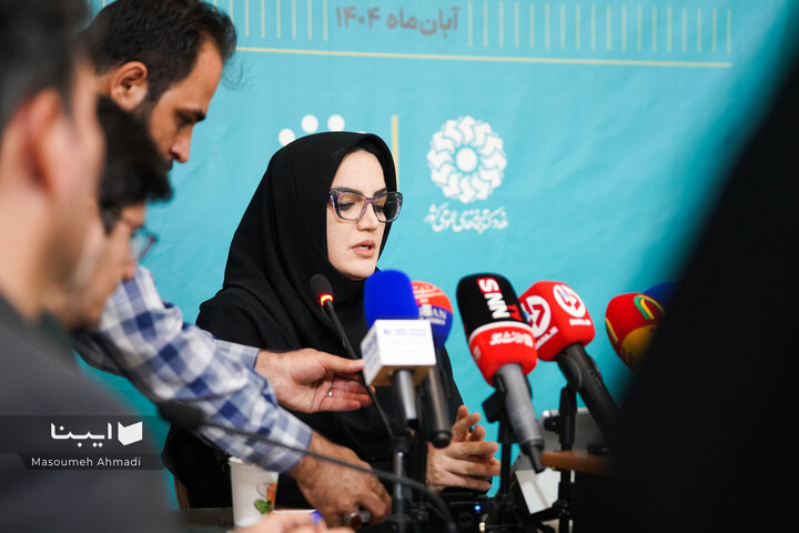 نشست خبری دبیر کل نهاد کتابخانه‌های عمومی کشور