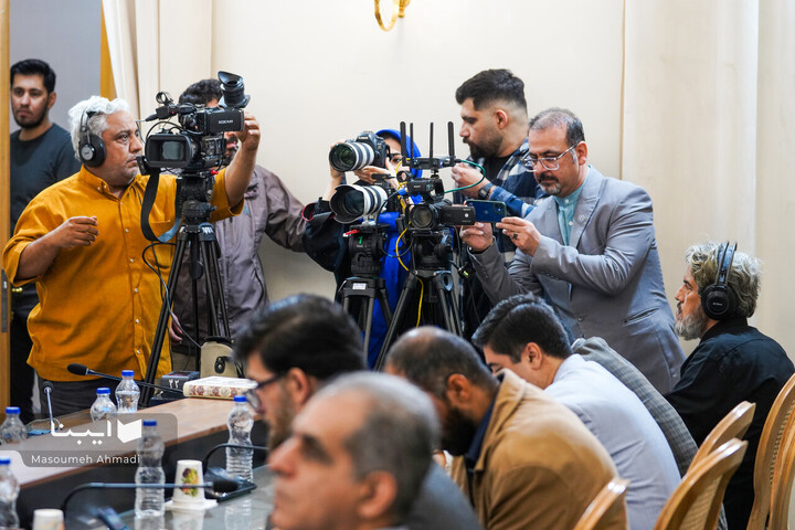 نشست خبری دبیر کل نهاد کتابخانه‌های عمومی کشور