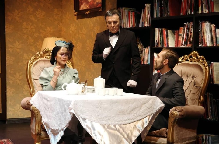 میکائیل شهرستانی با «ارزش‌های نسبی» در جست‌وجوی طنز آگاهانه نوئل کوارد