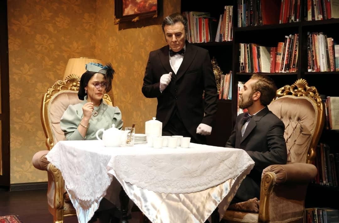 میکائیل شهرستانی با «ارزش‌های نسبی» در جست‌وجوی طنز آگاهانه نوئل کوارد