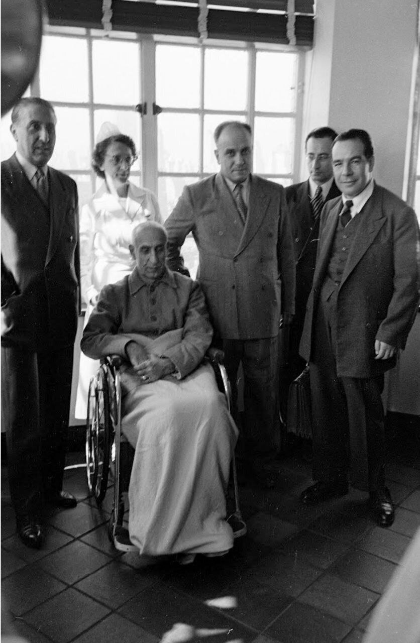 ژورنالیست سیاست‌پیشه