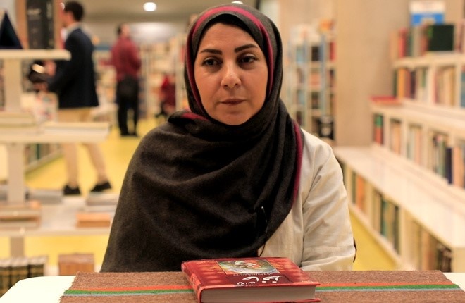 شعر  شروعی شیرین برای تبدیل کتاب‌خوانی به یک نیاز همیشگی است