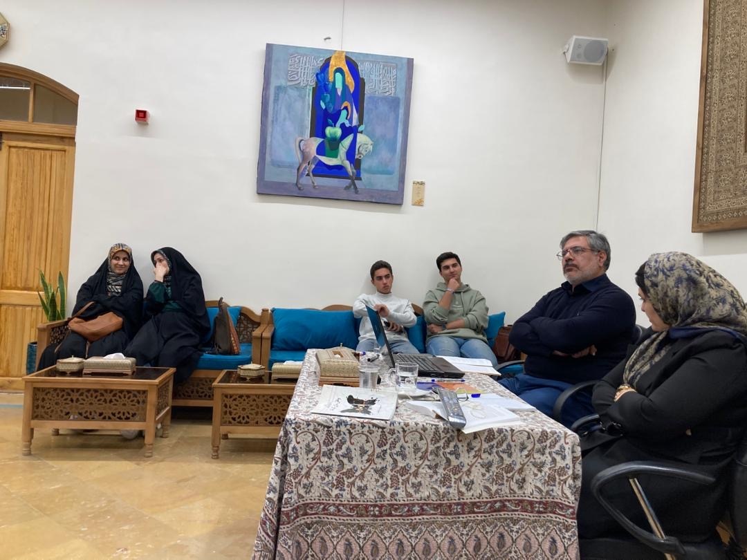 نوجوان امروز از ادبیات نصیحتگو فاصله گرفته است