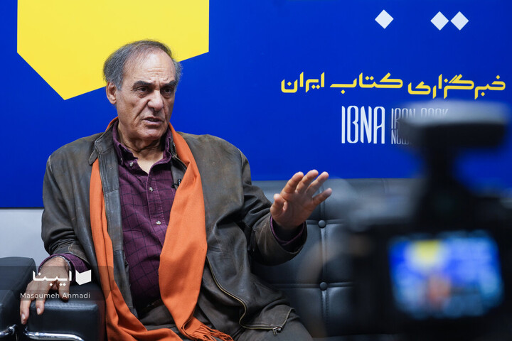 فرهنگ و هنر ایران هیچ‌گاه در هجوم دشمنان شکست نخورده است/ مترجمان جوان تئاتر سبک نویسندگان را نمی‌شناسند