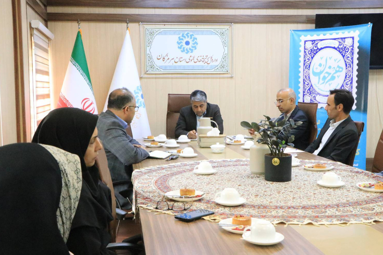 طرح «نذر کتاب» در هرمزگان آغاز شد