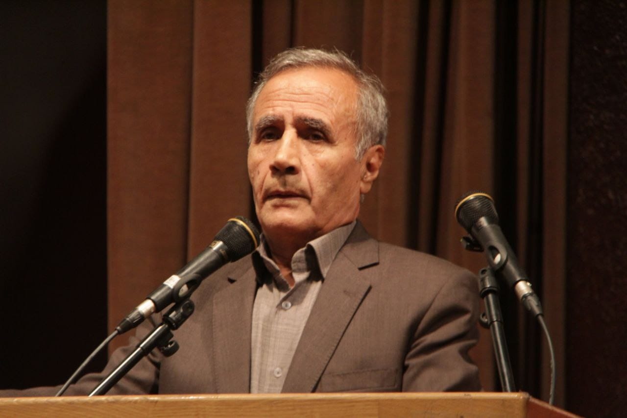 برای عبدالحسین زرینکوب، ایران یاد مدام بود