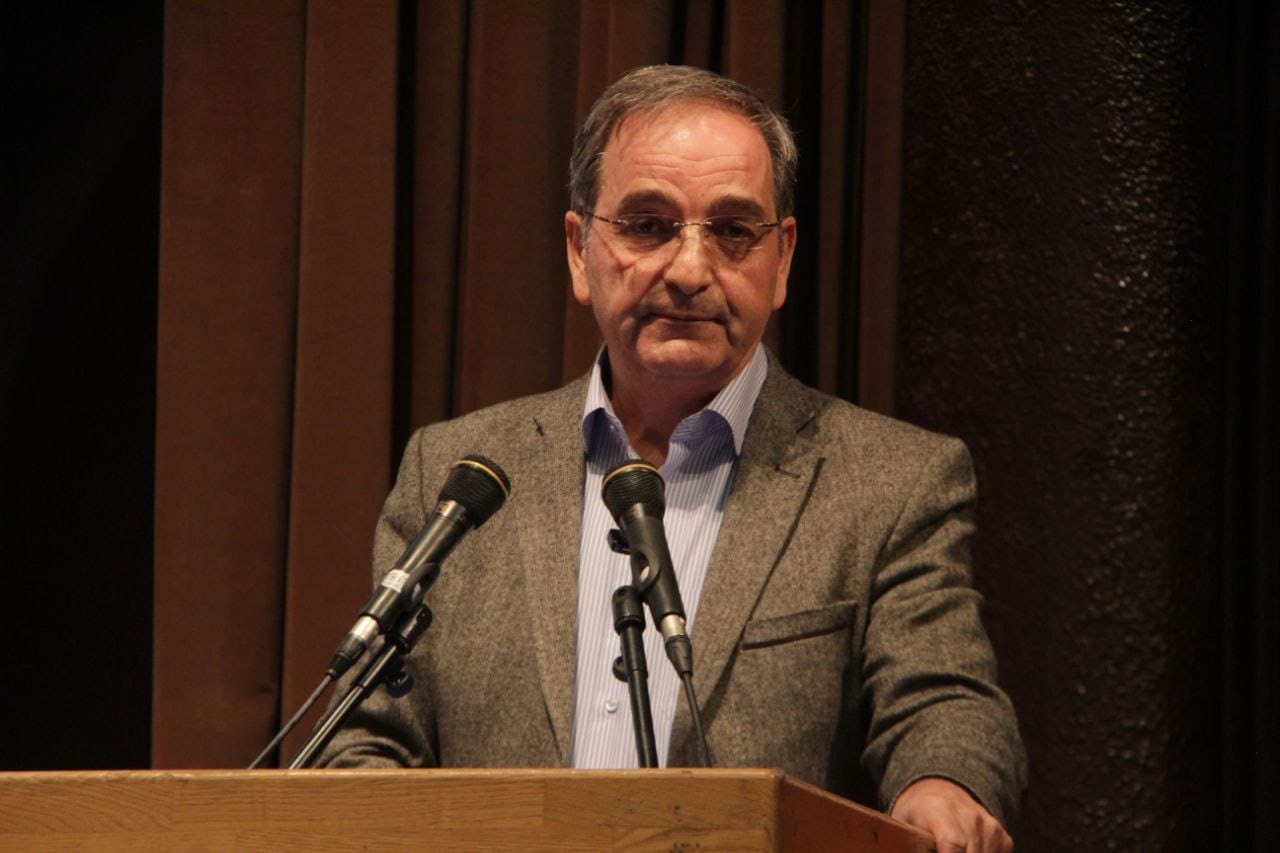 برای عبدالحسین زرینکوب، ایران یاد مدام بود