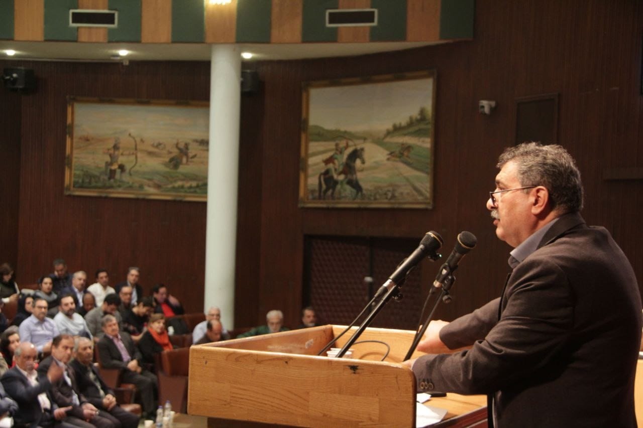 برای عبدالحسین زرین‌کوب، ایران یاد مدام بود