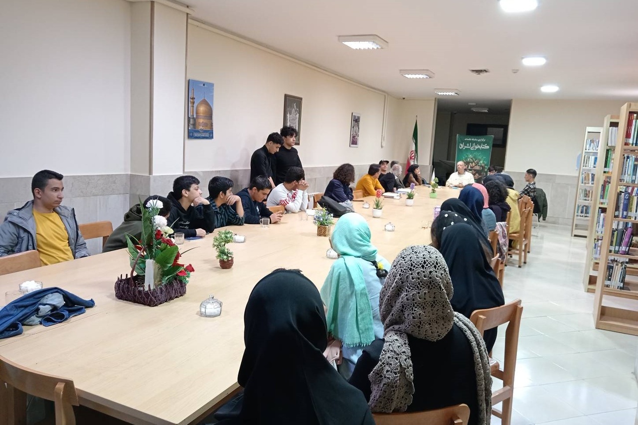 از انجمن شعر و ادب قطب تربتحیدریه تا برگزاری محفل ادبی چشمه در گلبهار